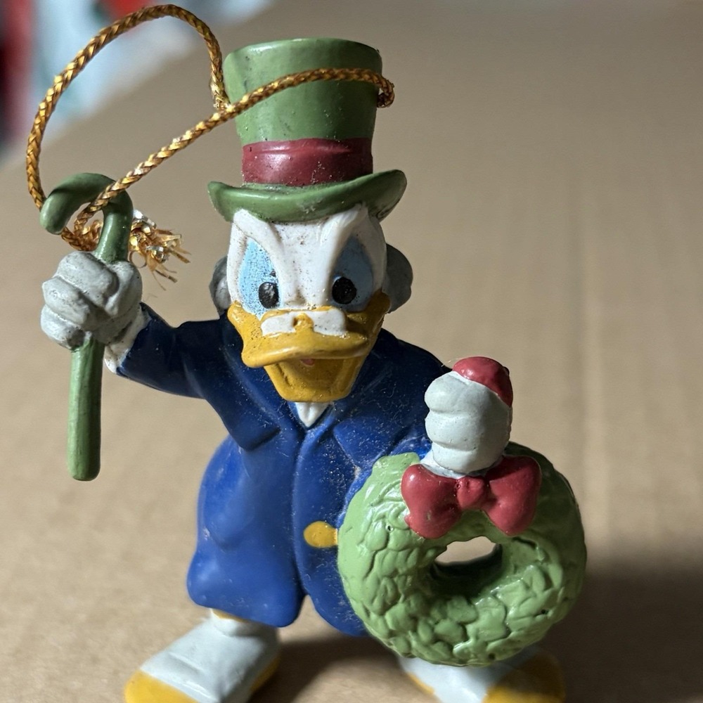 Vintage 1992 Scrooge McDuck Mickeys Christmas Carol